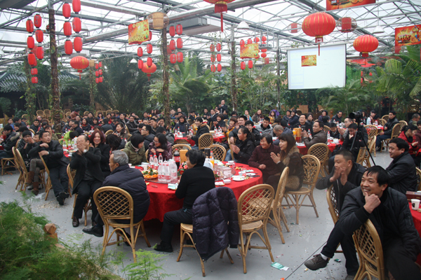 辭舊迎新，2012新春感恩會(huì)暨全體員工聯(lián)歡會(huì)歡樂上演！