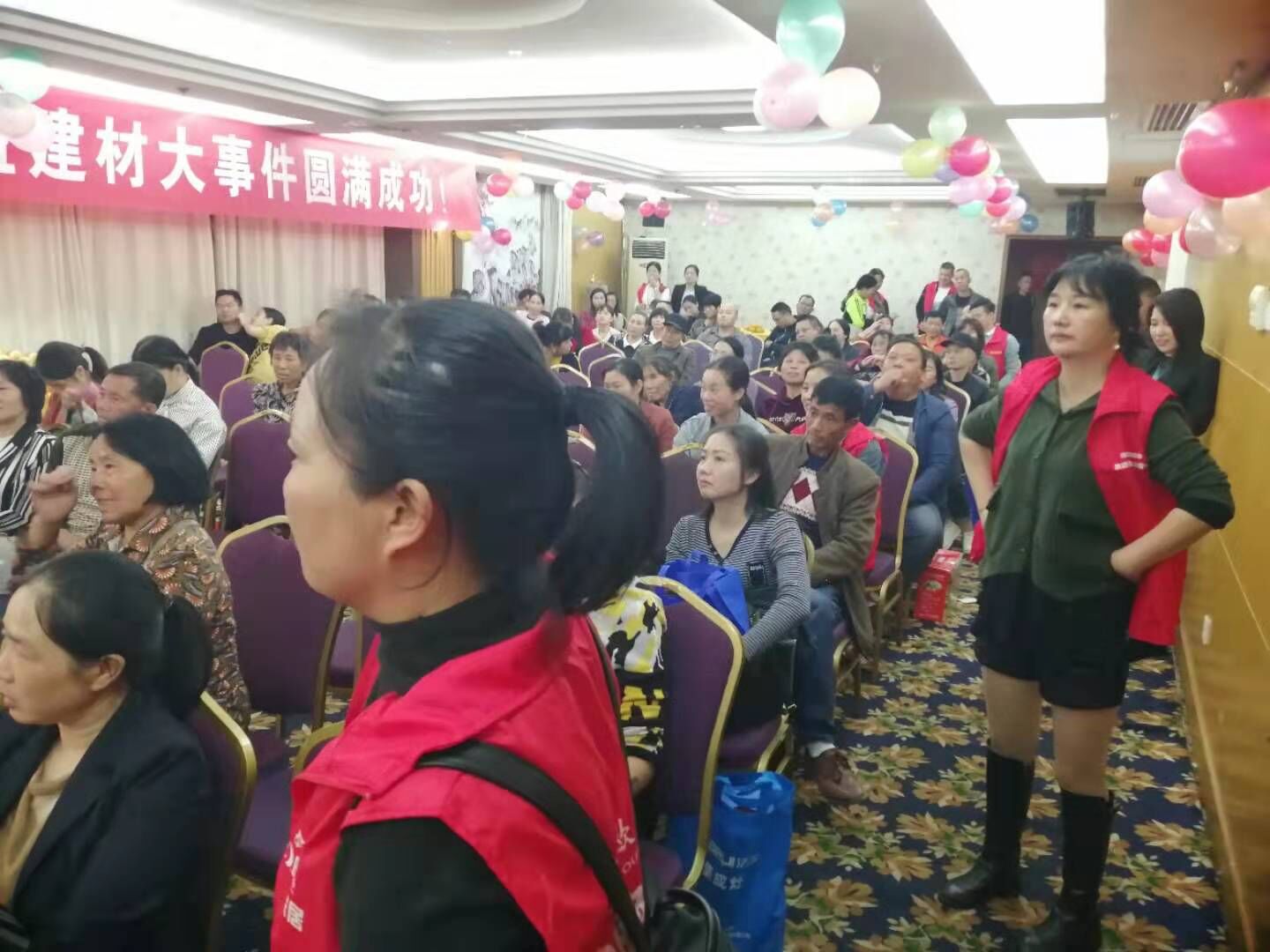 攸縣建材大事件完滿落幕，法瑞集成灶燃爆全場！